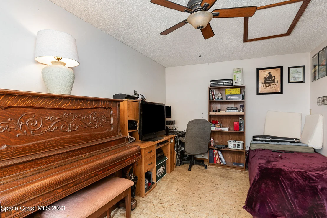 Photo of 6299 Deer Lane