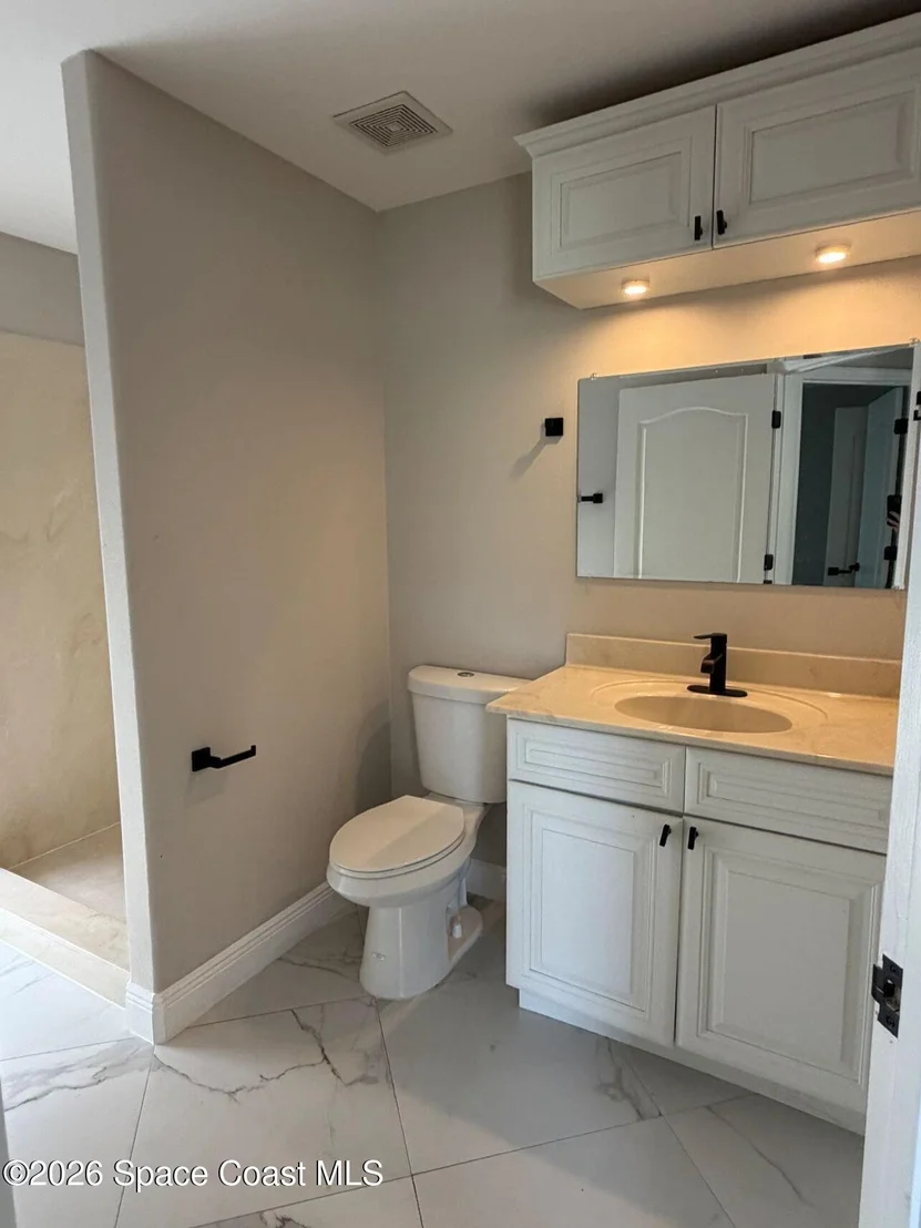 Photo of 120 Palm Circle