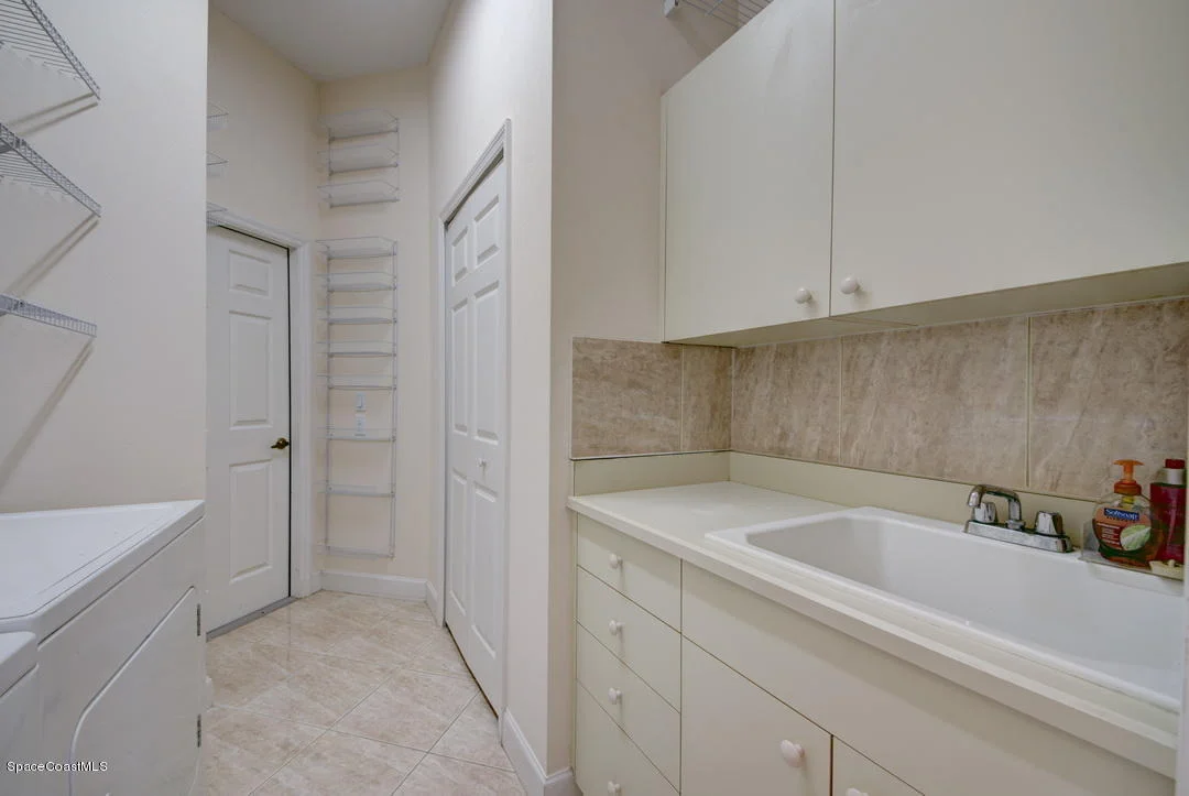 Photo of 843 Spring Oak Drive