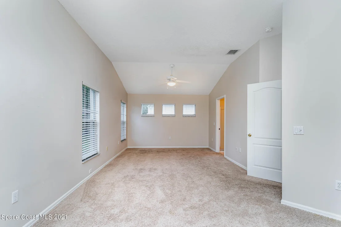 Photo of 1051 Olde Bailey Lane