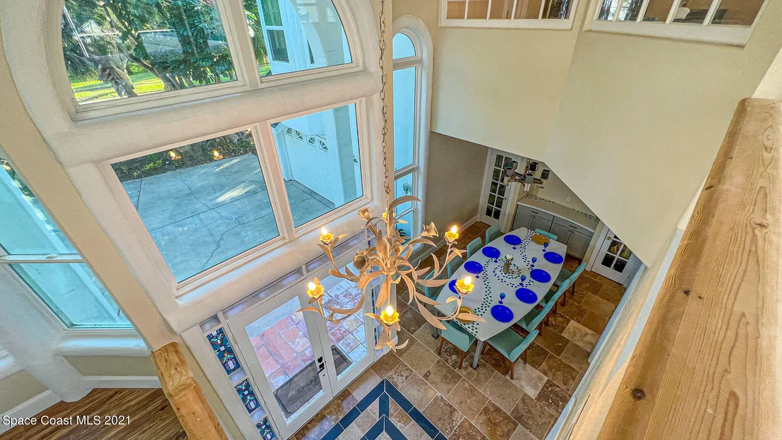 Photo of 472 Peregrine Drive