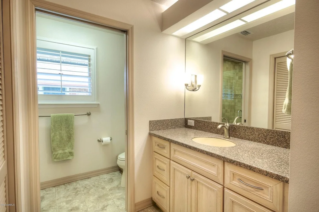Photo of 212 Chalet Avenue