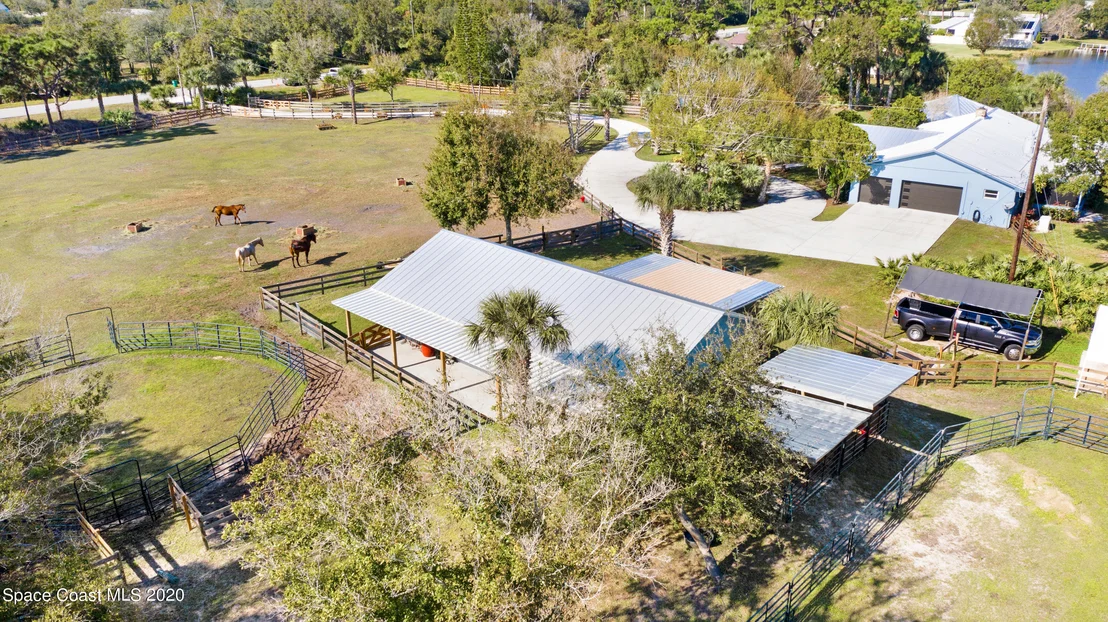 Photo of 2045 Corey Road