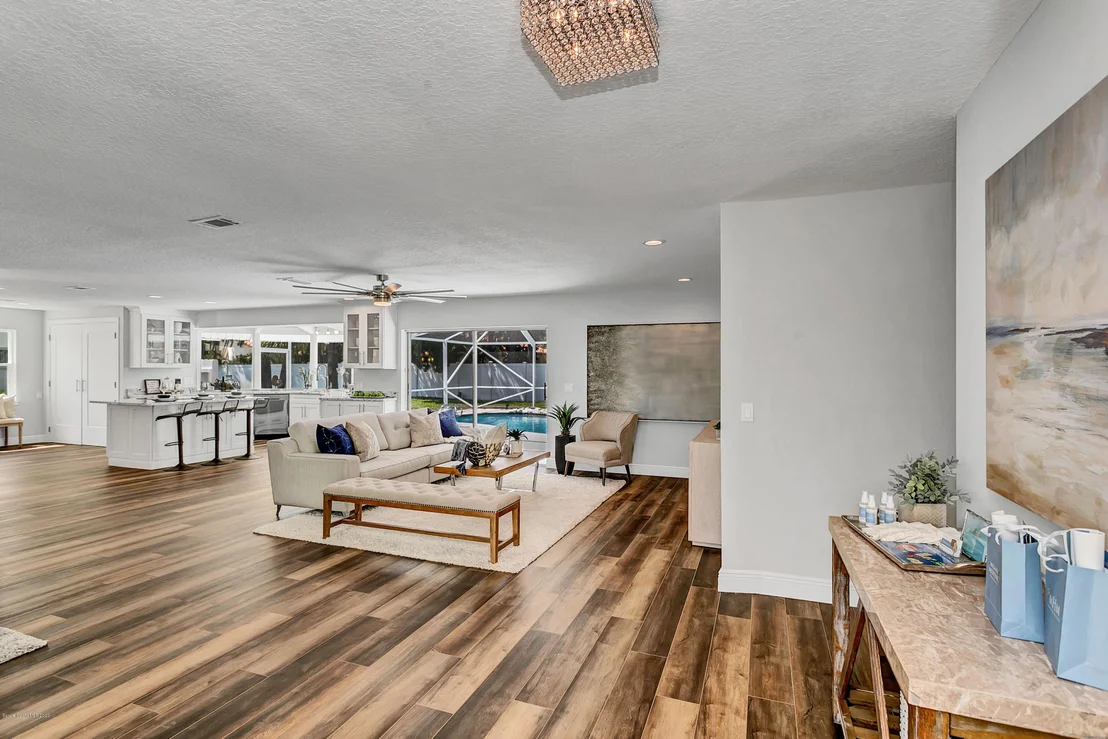 Photo of 304 Sand Pine Road