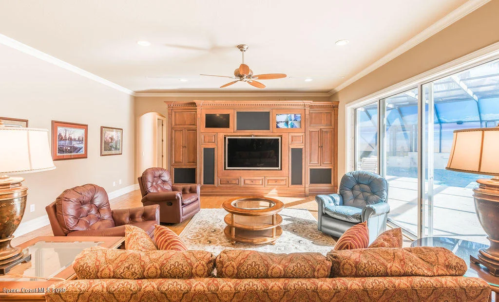 Photo of 2263 Woodfield Circle