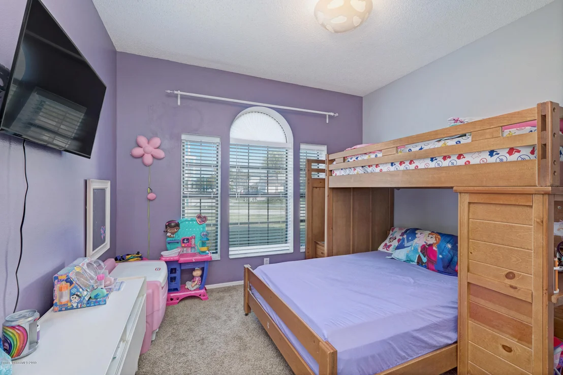Photo of 1632 Clover Circle