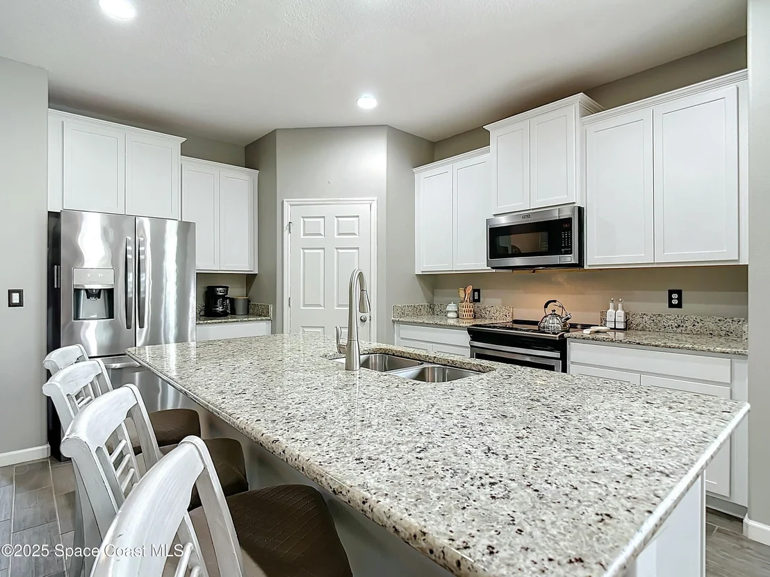 Photo of 1455 Fuji Drive