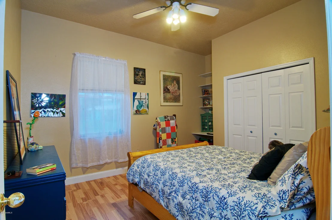 Photo of 925 Derby Lane