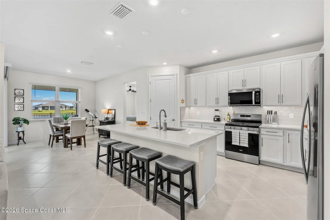 Photo of 3582 Coastline Lane