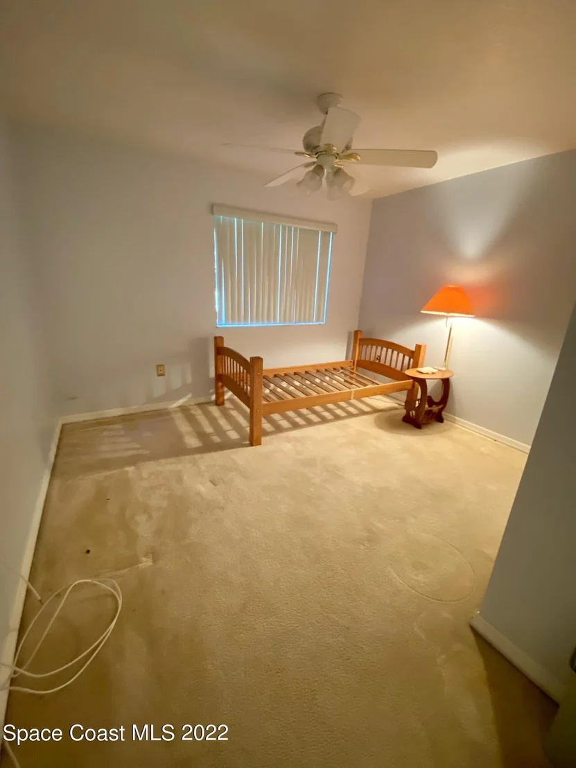 Photo of 708 White Pine Avenue