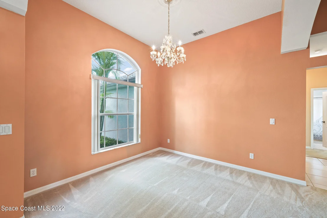 Photo of 631 Autumn Glen Drive