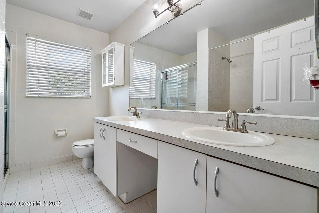 Photo of 8825 Spring Valley Drive
