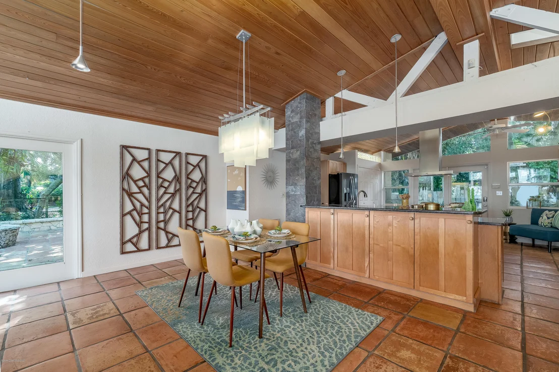 Photo of 4445 N Indian River Drive
