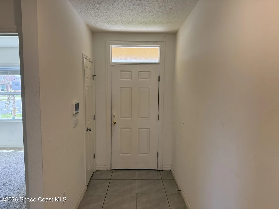 Photo of 1345 Valley View Avenue