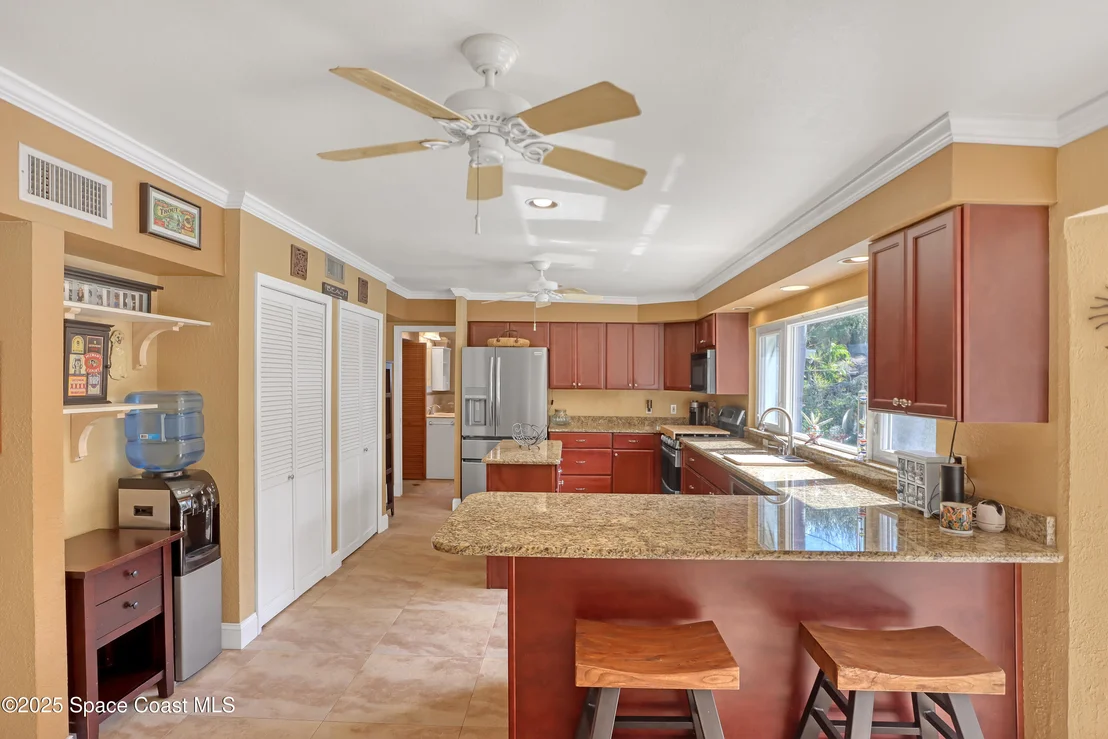 Photo of 54 W Bay Drive