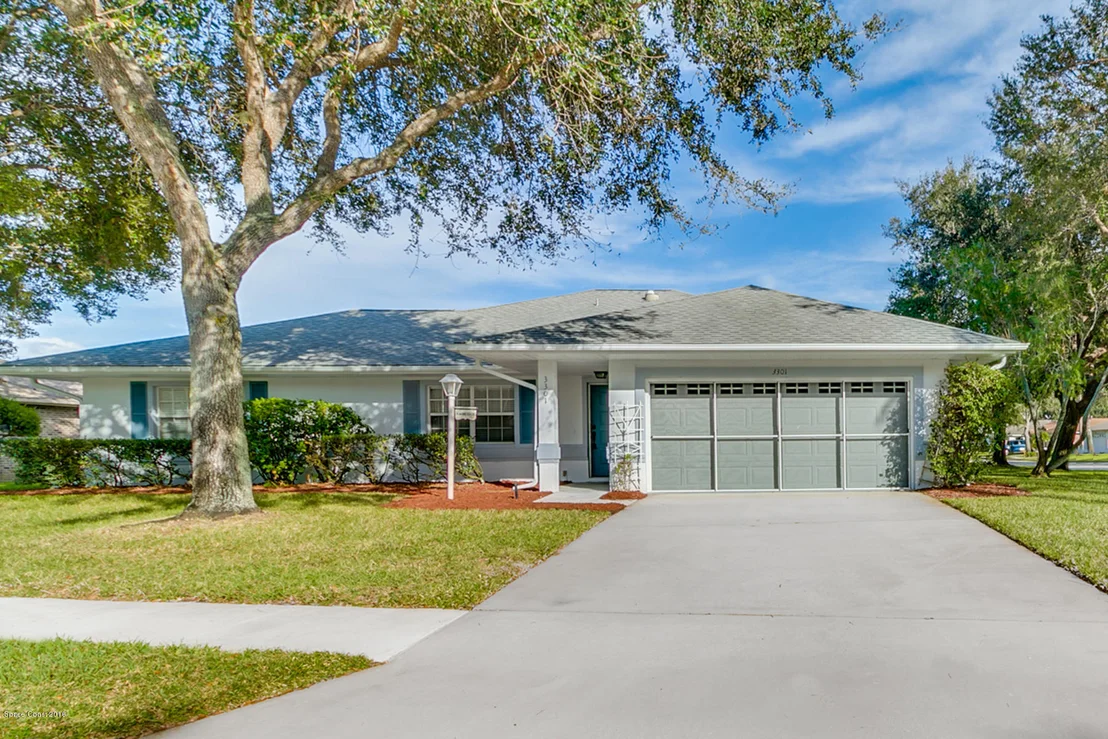 Photo of 3301 Lake View Circle