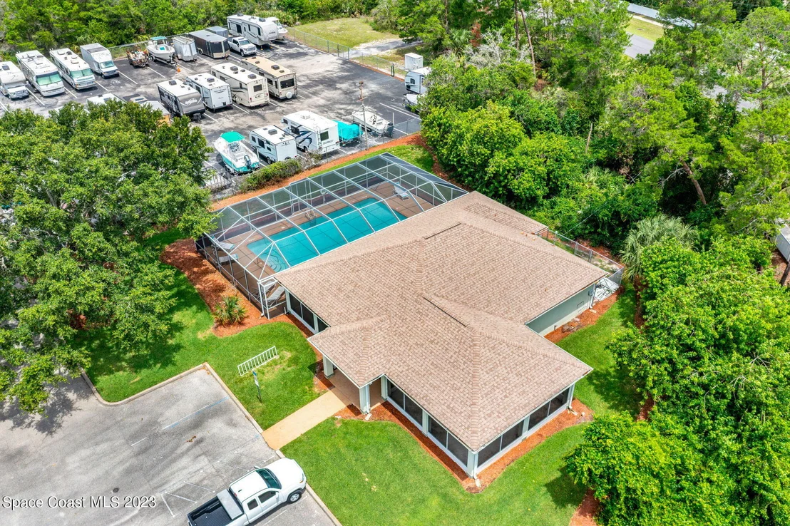 Photo of 1027 Pine Creek Circle NE