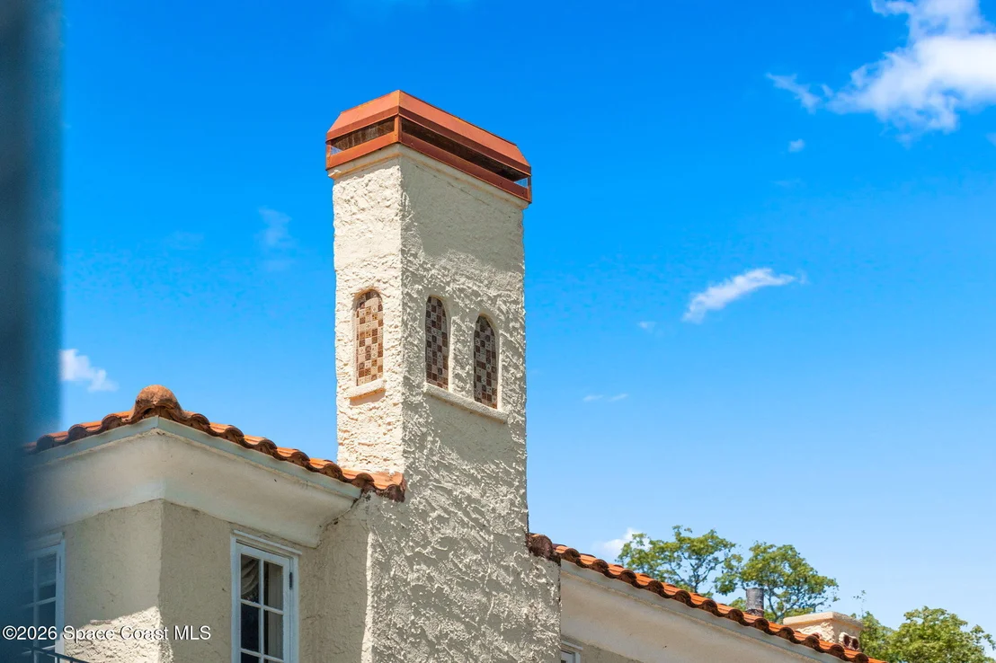 Photo of 2105 Mac Farland Drive