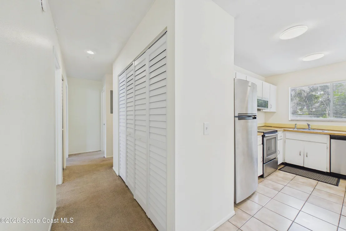 Photo of 1325 Ethel Circle NE