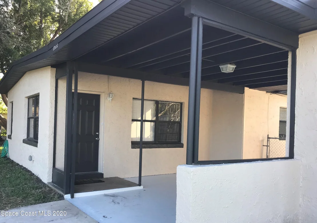 Photo of 1866 Cedarwood Drive