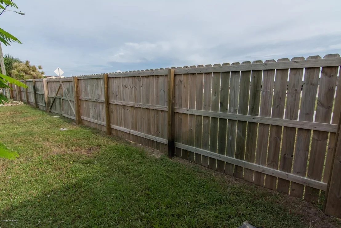 Photo of 251 Avenida Central