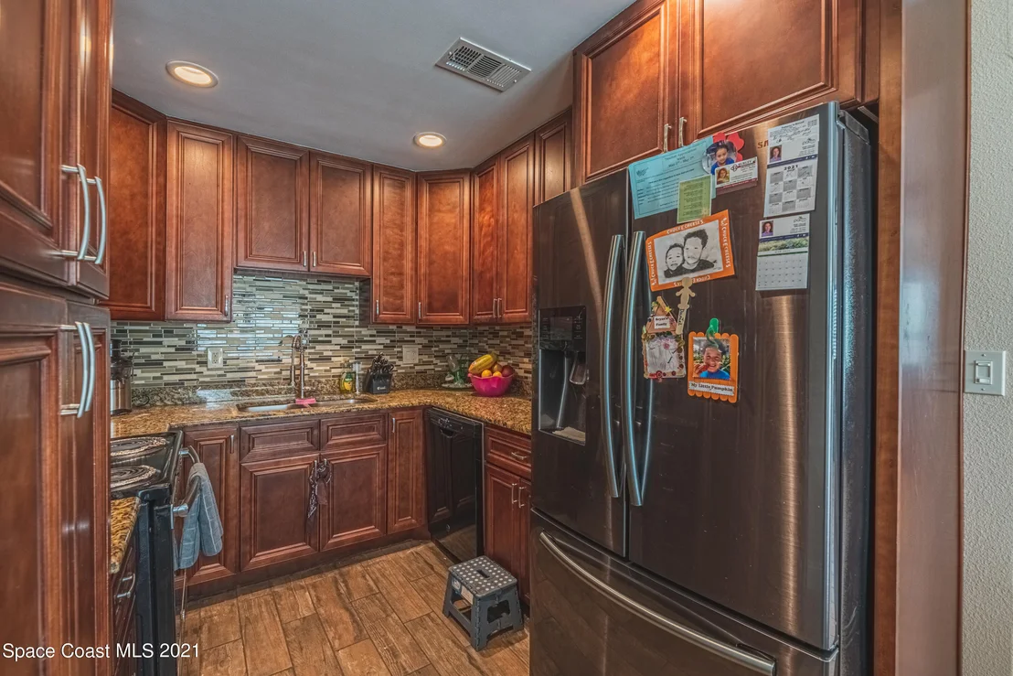 Photo of 200 Lantana Lane