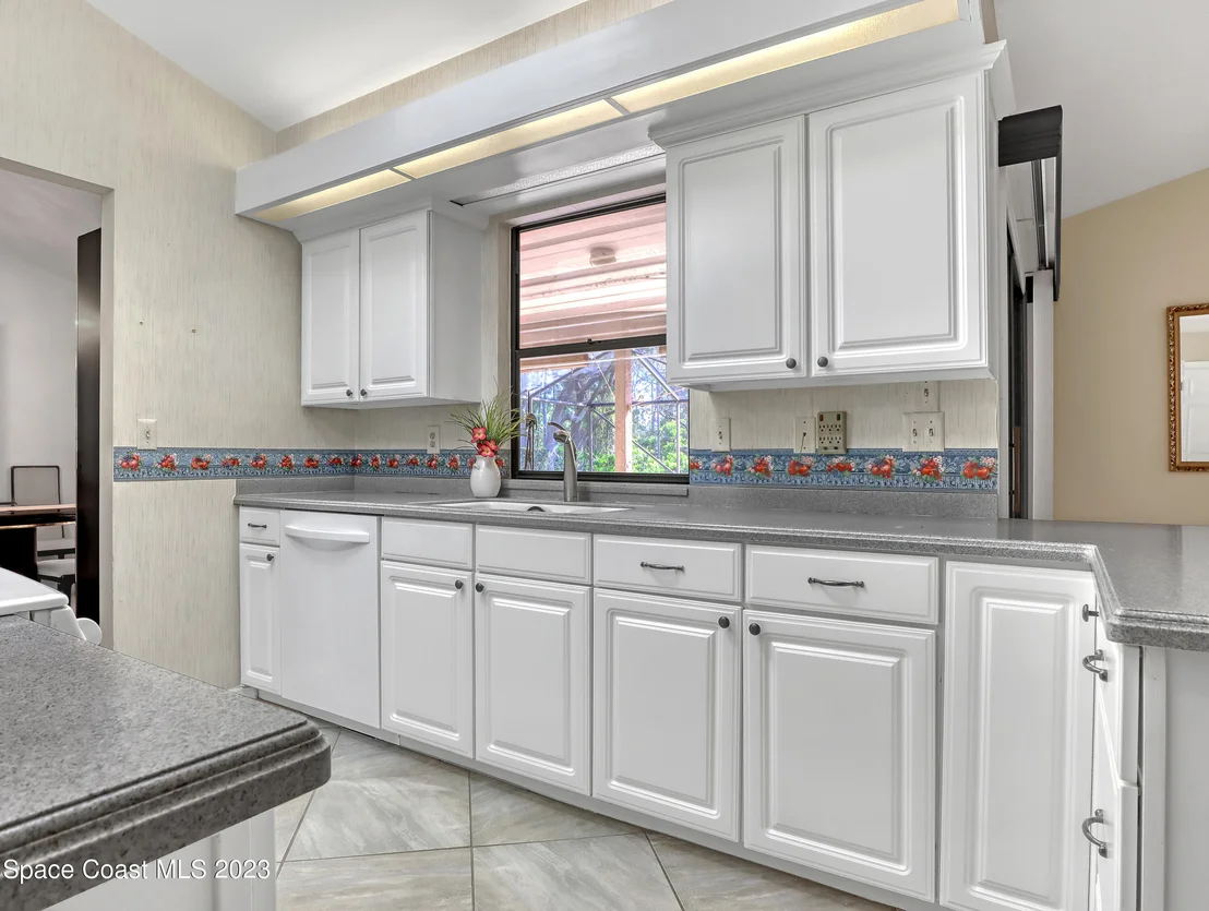 Photo of 705 Casa Grande Drive