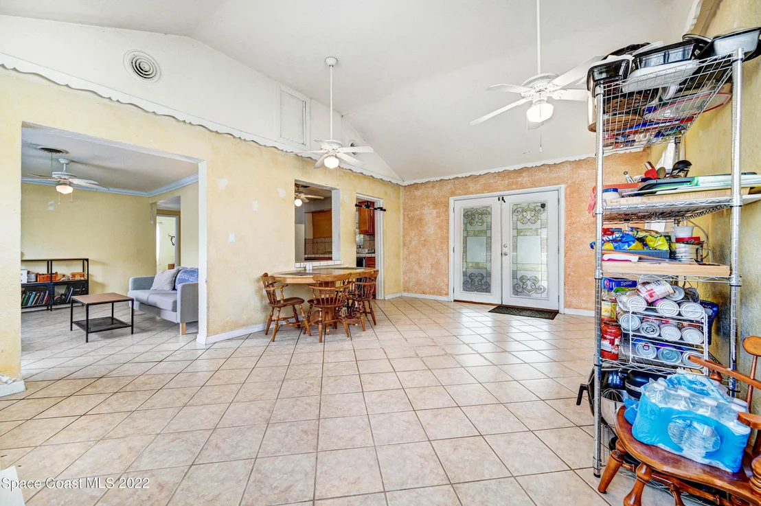 Photo of 1009 Pinedale Road
