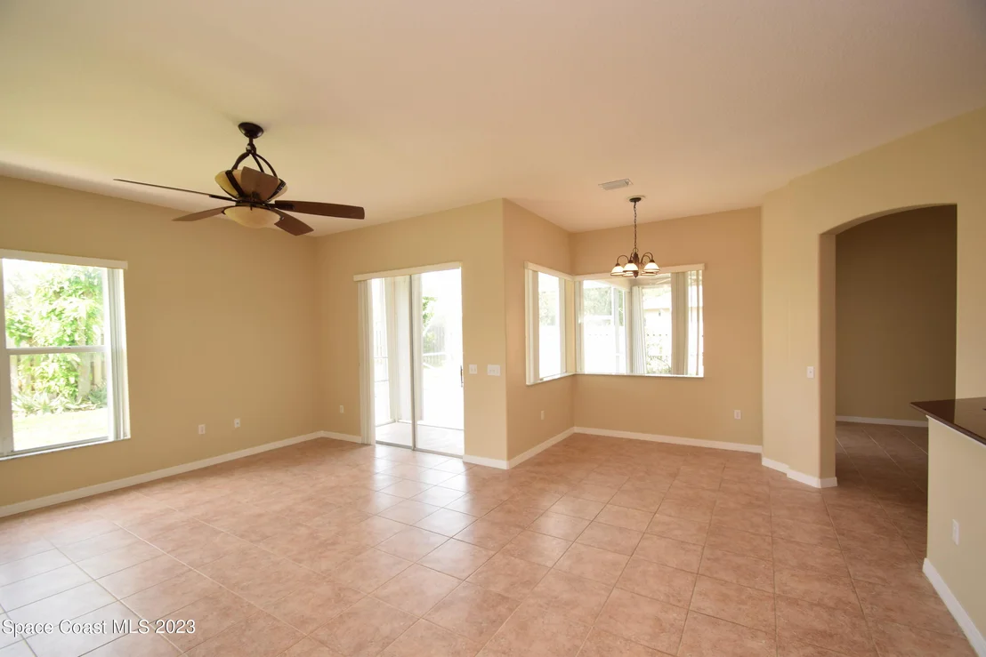 Photo of 2223 Woodfield Circle