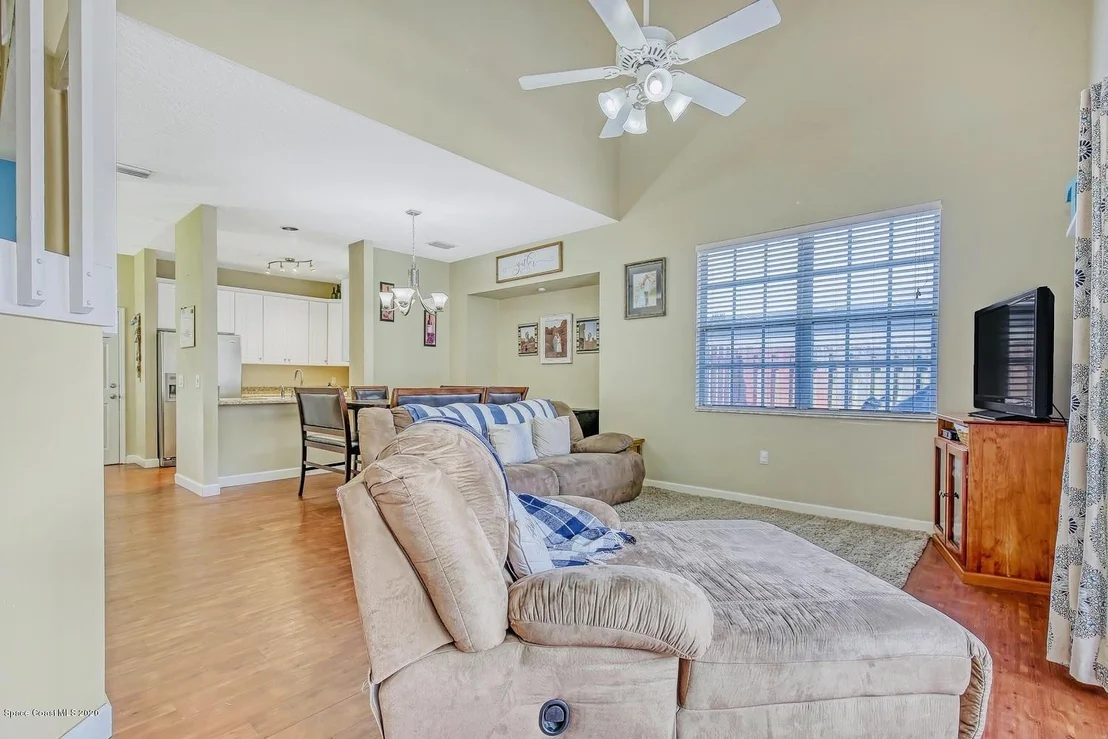 Photo of 2505 Saint Johns Lane