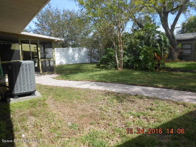 Photo of 1052 Noreen Boulevard