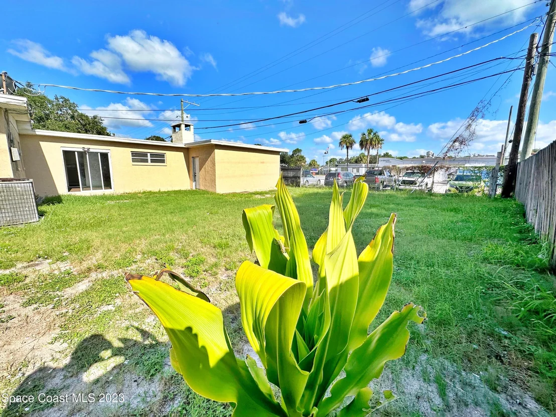 Photo of 1802 Cambridge Drive