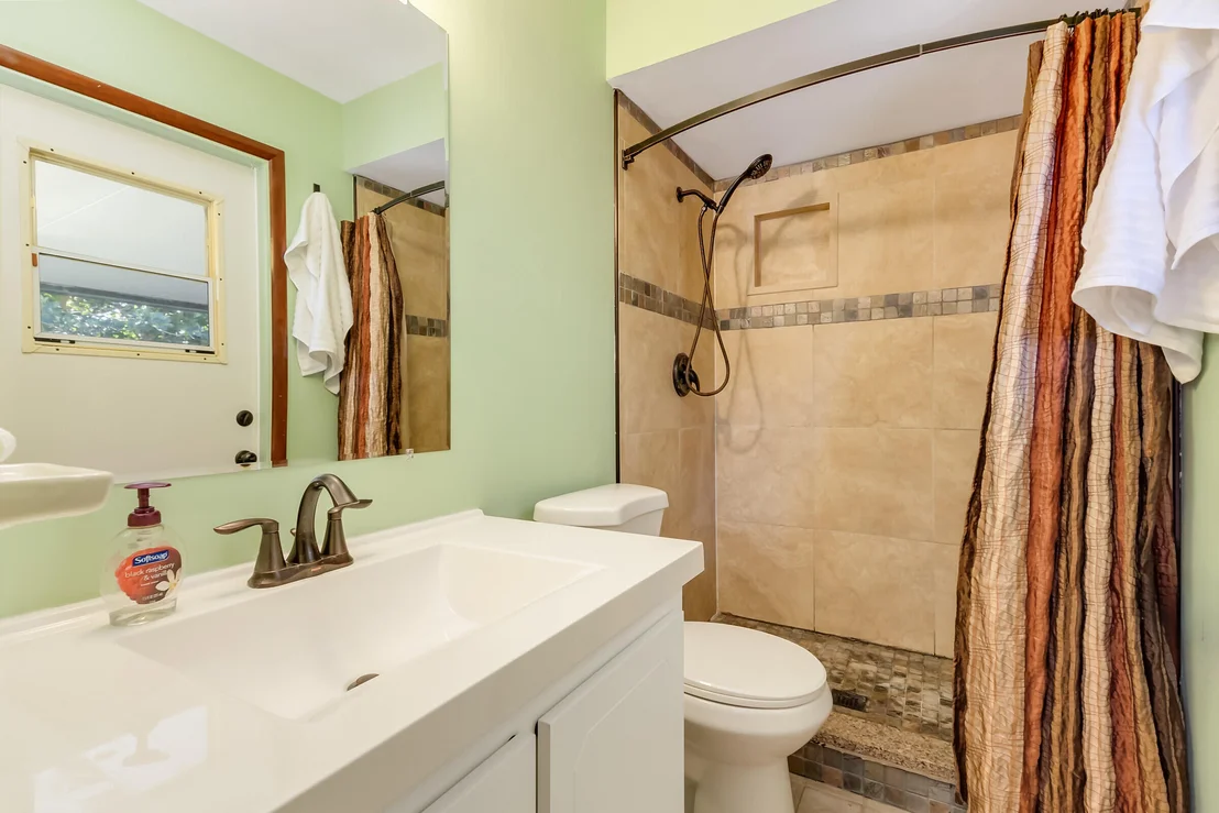 Photo of 313 Banyan