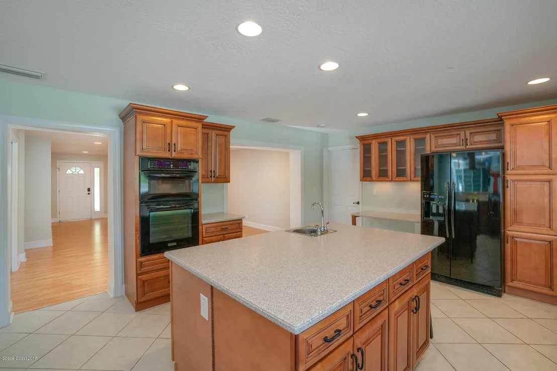 Photo of 304 Third Avenue
