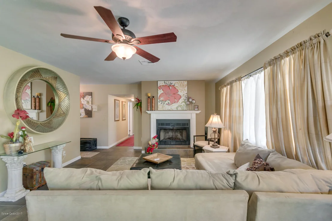 Photo of 742 Lund Circle