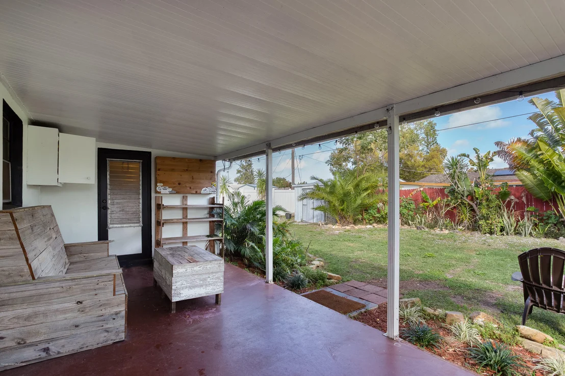 Photo of 1952 W Ixora Drive W