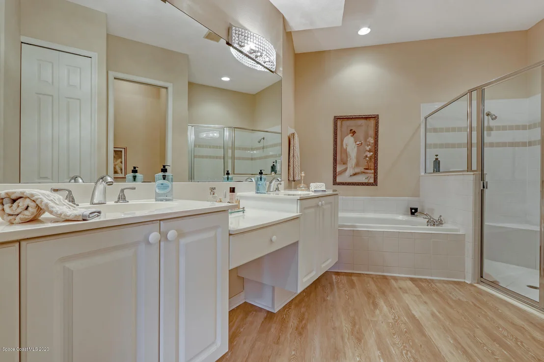 Photo of 130 Whaler Drive
