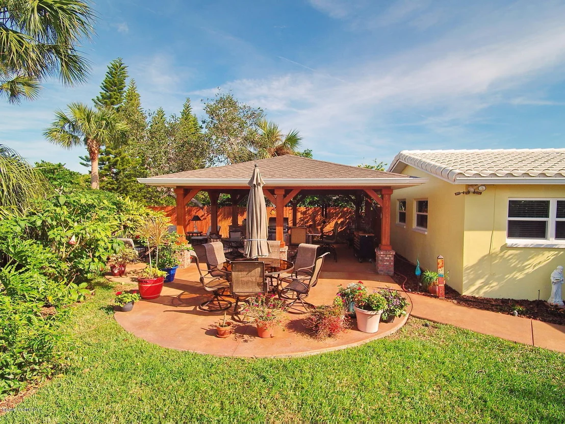 Photo of 346 Brightwaters Drive