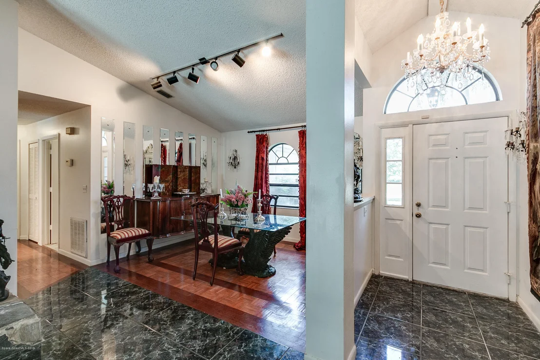 Photo of 854 Spirea Drive