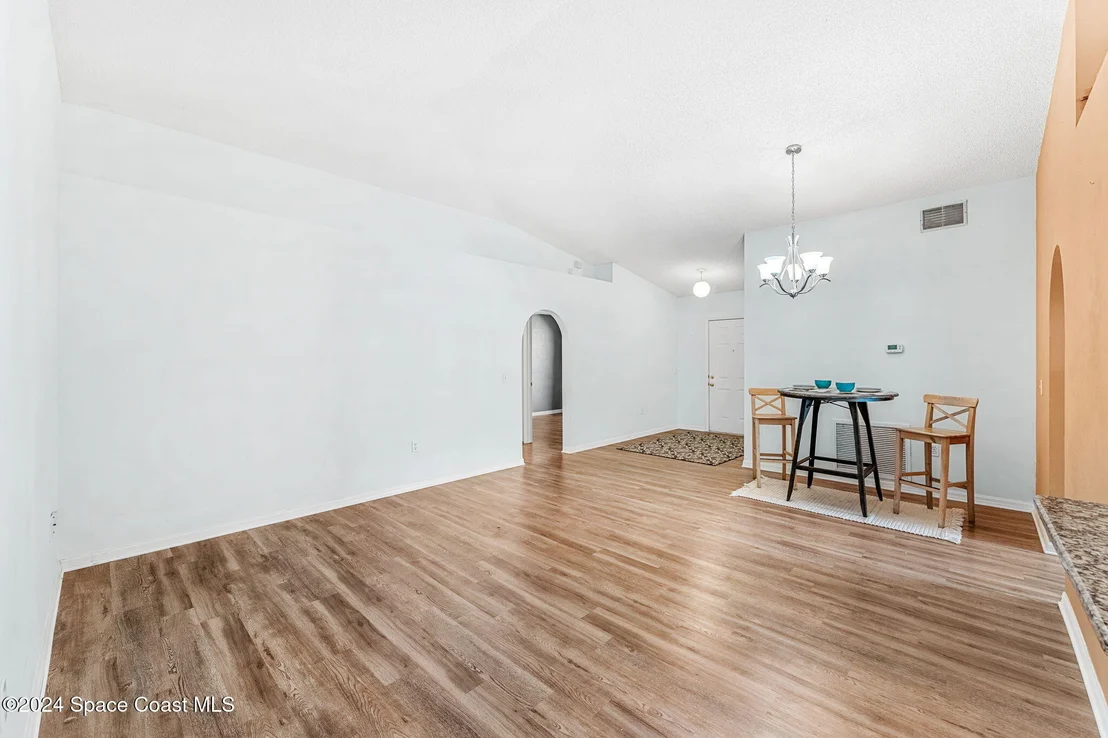 Photo of 8509 Ivanhoe Drive