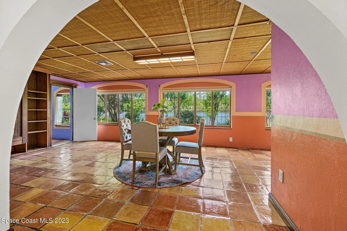 Photo of 360 Rest Haven Road