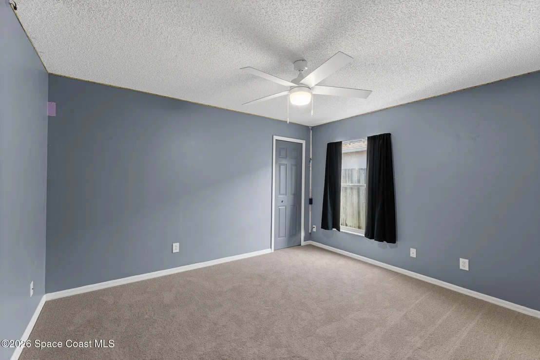 Photo of 2527 Deercroft Drive