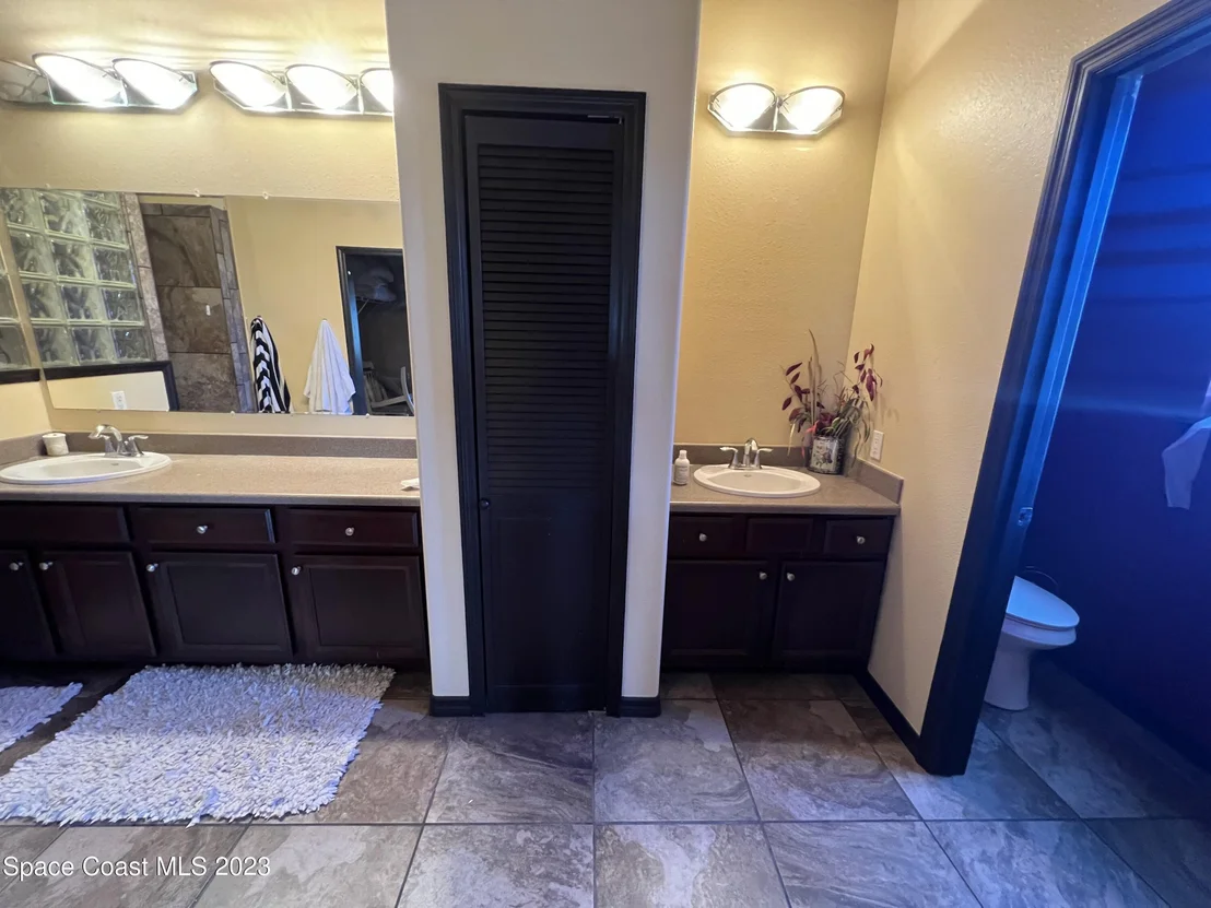 Photo of 48 Harbor Circle