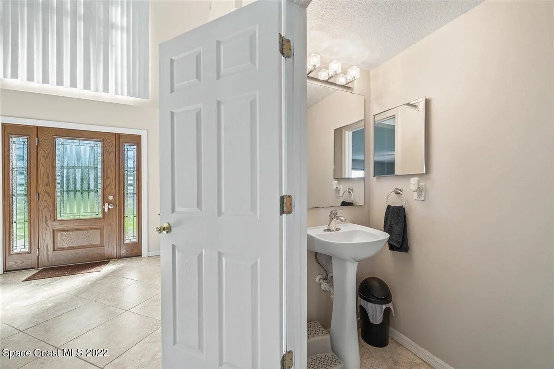 Photo of 1362 Sorento Circle