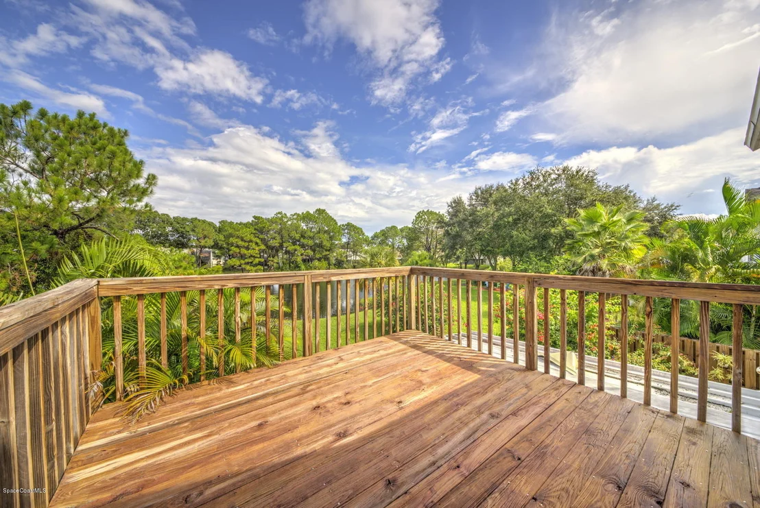 Photo of 1687 Clover Circle