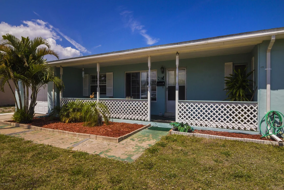 Photo of 235 Ocean Boulevard