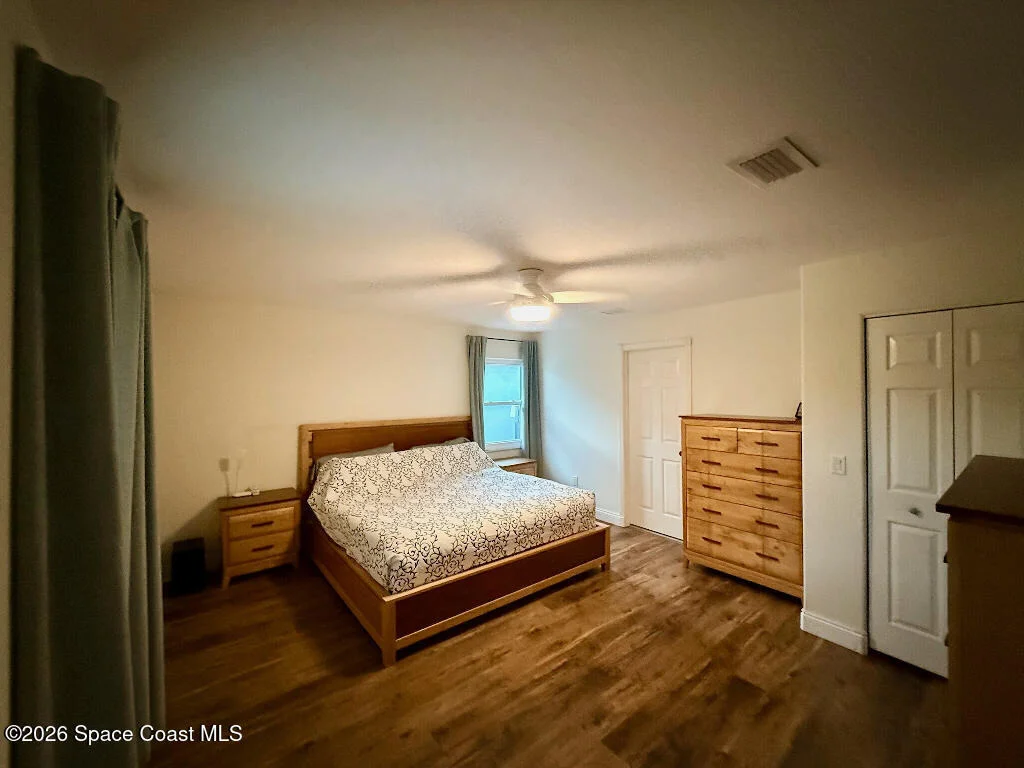Photo of 9010 Central Avenue
