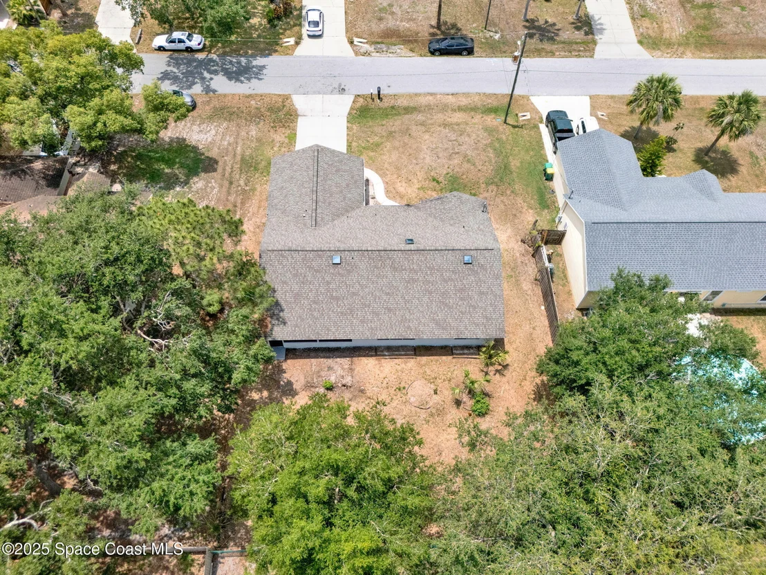 Photo of 6445 Beard Avenue