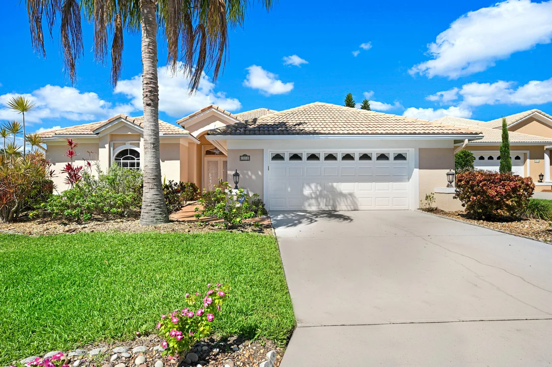 Photo of 1010 Palm Brook Drive