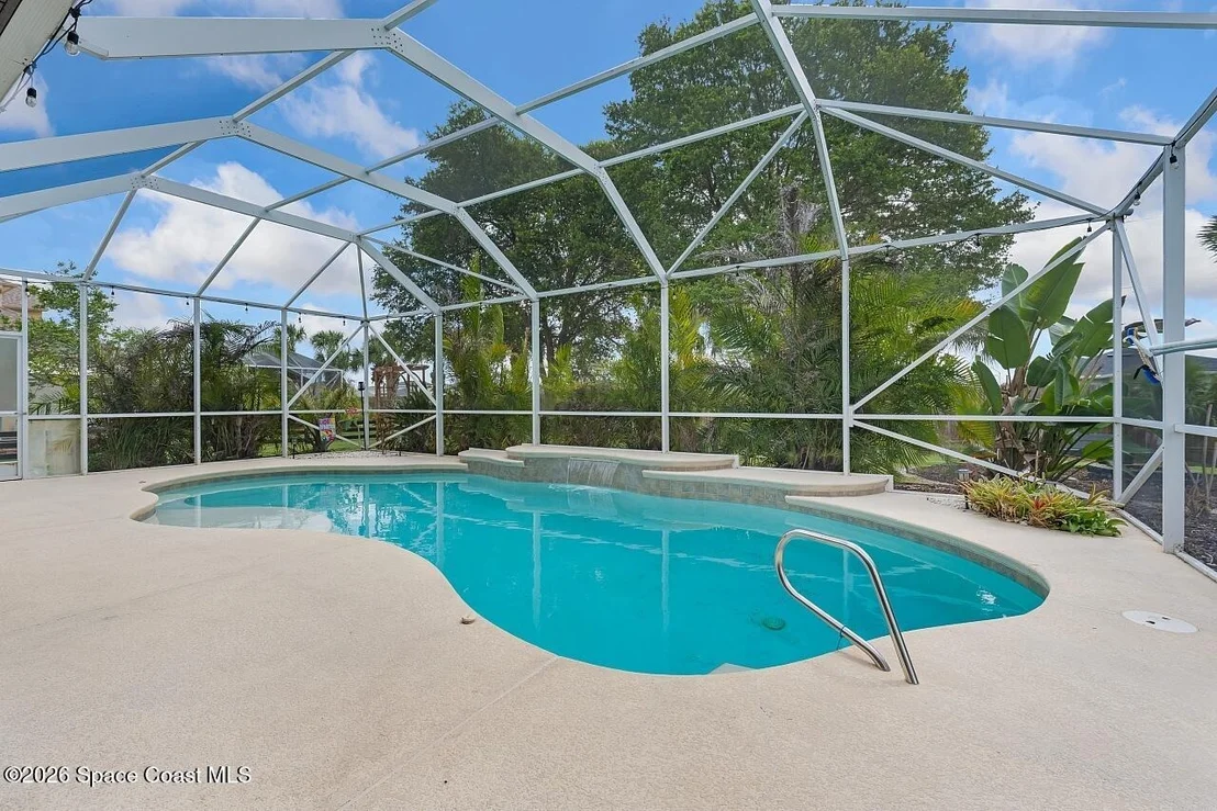 Photo of 321 Allison Drive